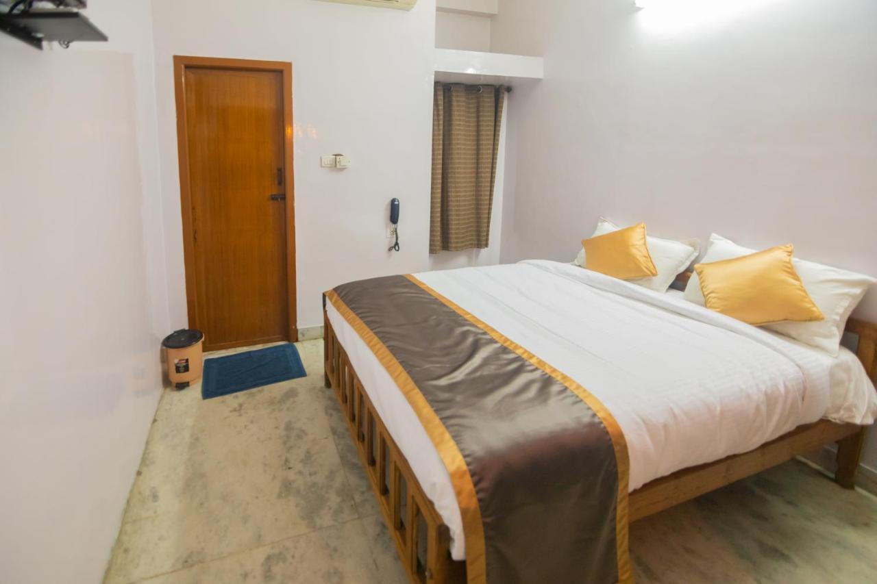 Hotel Sp Grand Karur  Eksteriør billede